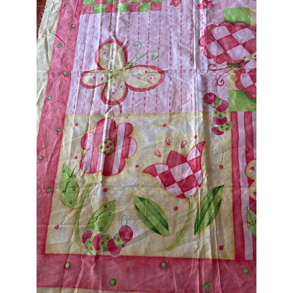 Bug A Boo Butterfly & Flower Quilt Panel 36"x44" Pink/Green/Yellow Cotton Fabric - Picture 3 of 7
